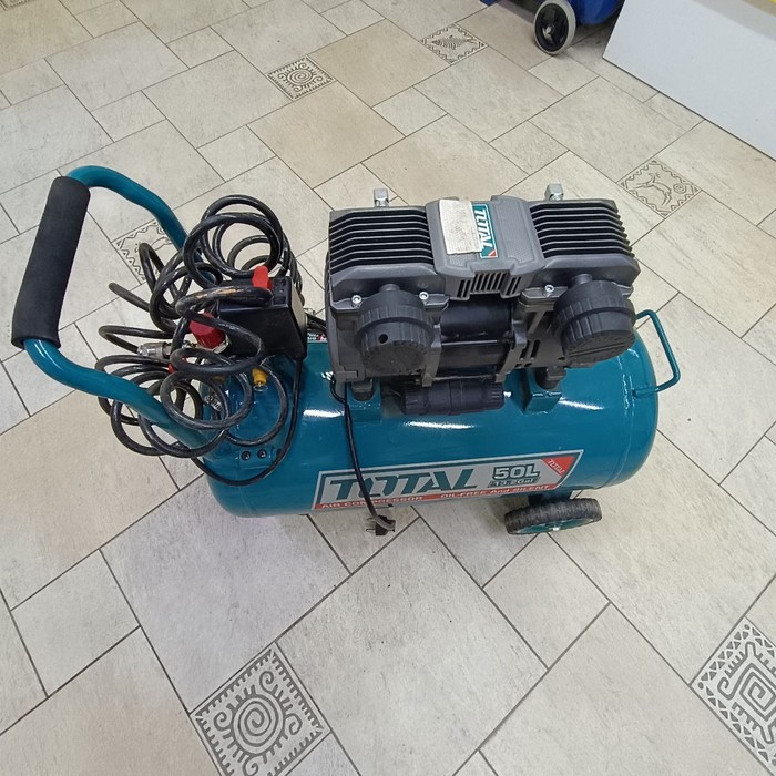 Компрессор Total air compressor 50l 13.2gal