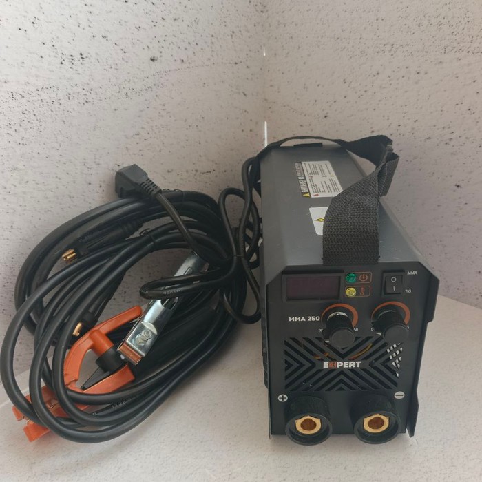 Сварочный аппарат EXPERT MMA 250