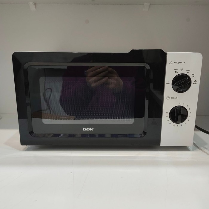 Микроволновая печь BBK 17MWS-783M/W