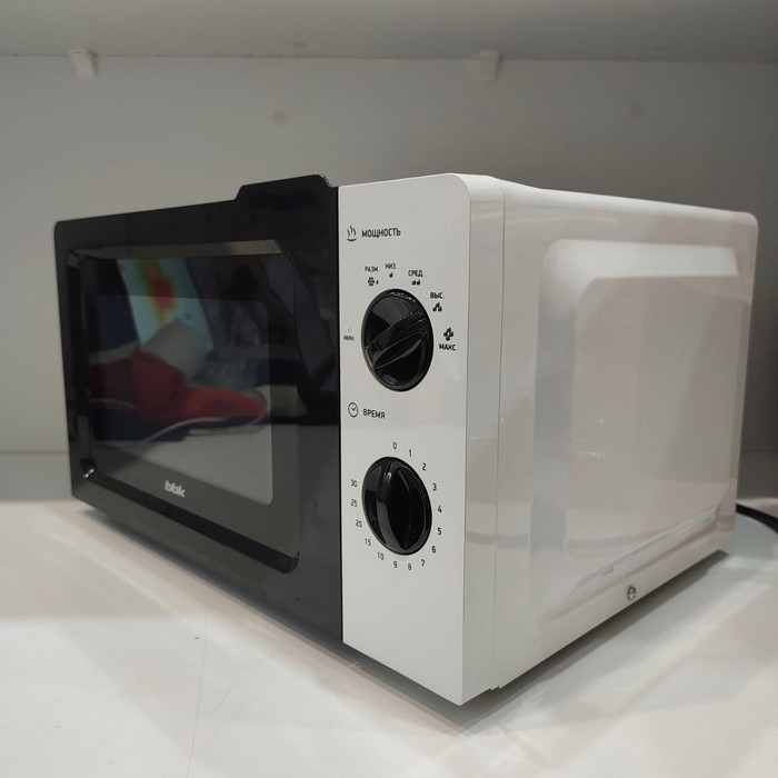 Микроволновая печь BBK 17MWS-783M/W