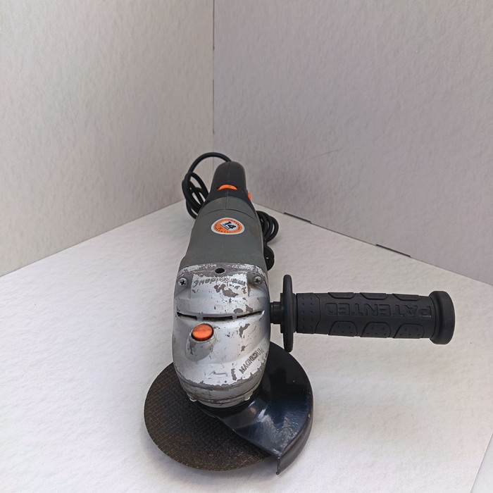 Болгарка Энергомаш УШМ-9512В