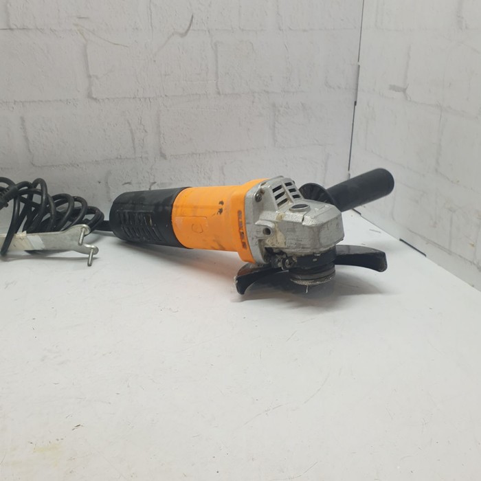 Болгарка Вихрь ушм-125\800