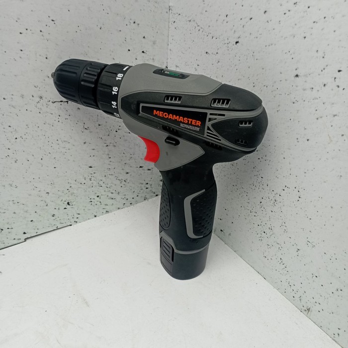 Шуруповерт Megamaster BJ 2024