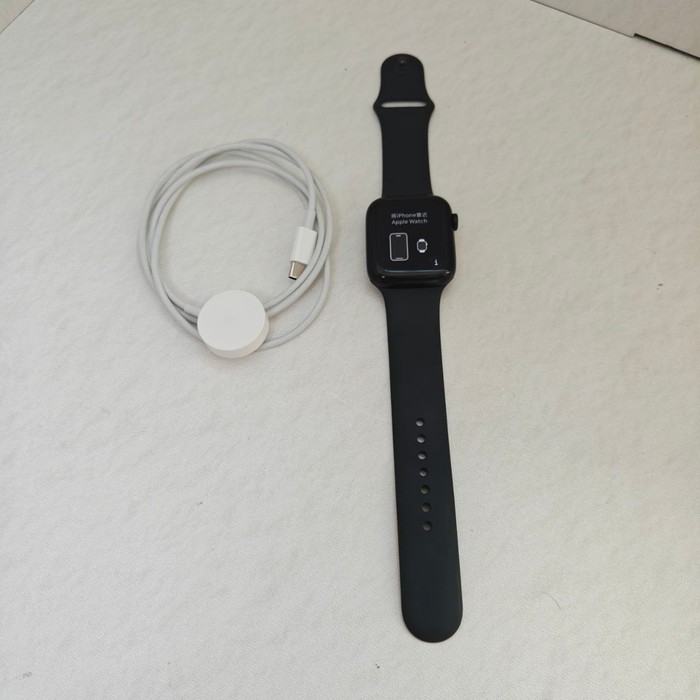 Смарт-часы Apple Watch series SE Gen 2 44мм