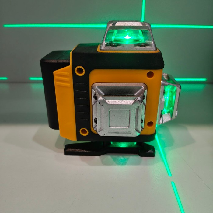 Лазерный уровень DeWALT 4D 16лучей