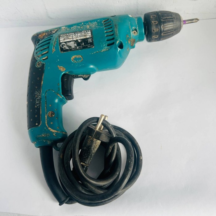Дрель Makita 6413