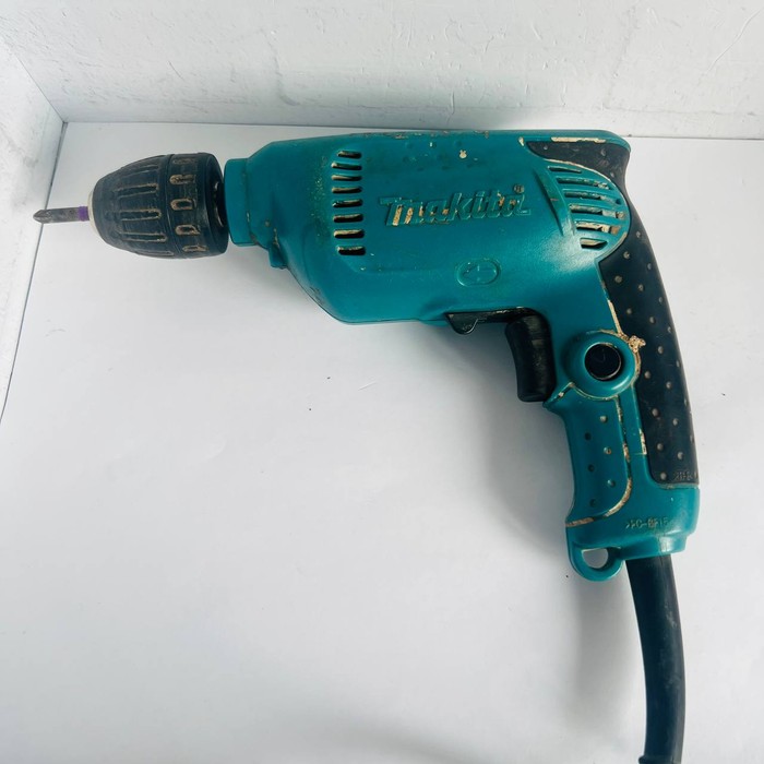 Дрель Makita 6413