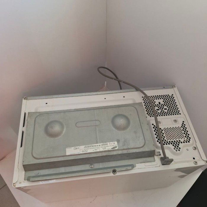 Микроволновая печь Samsung GW73BR