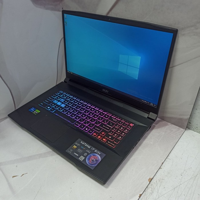 Ноутбук MSI katana 17 b13vfk-1441xru