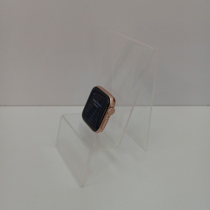 Смарт-часы Apple SE 40mm A2351(2020)
