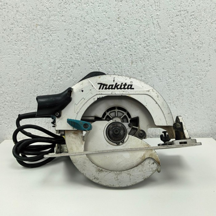 Торцовочная пила Makita HS7600
