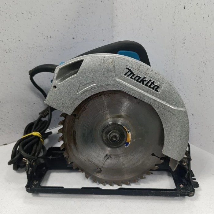 Дисковая пила Makita HS7000
