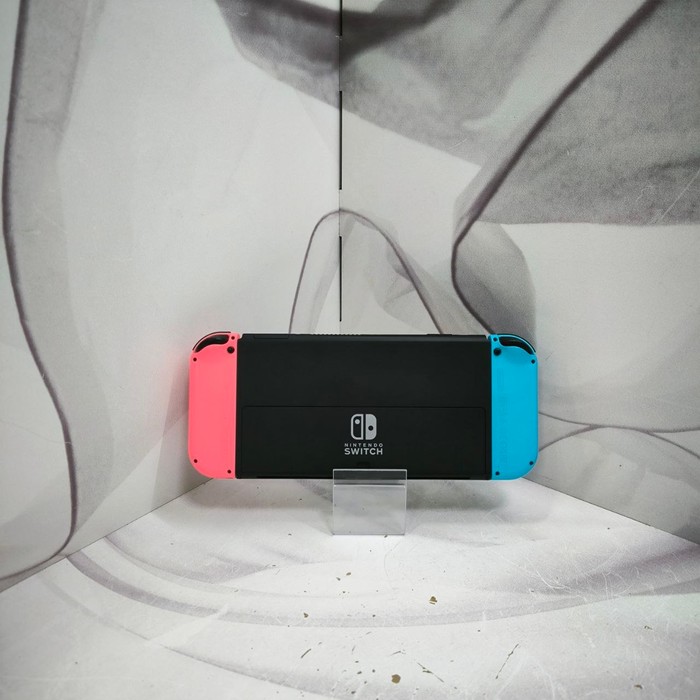 Игровая приставка Nintendo Switch OLED