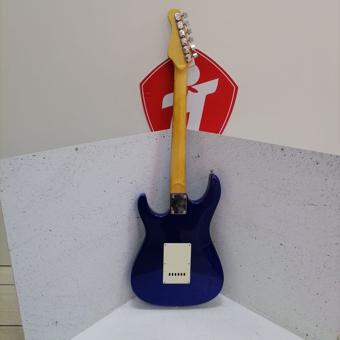 Гитара Hurricane Stratocaster