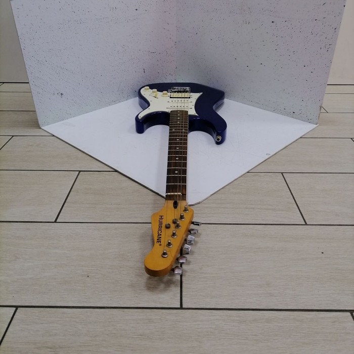 Гитара Hurricane Stratocaster