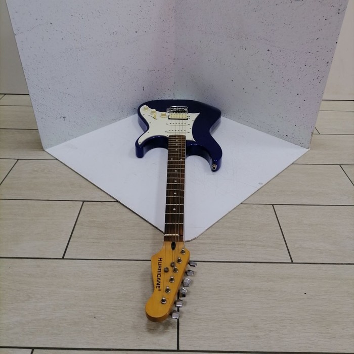Гитара Hurricane Stratocaster