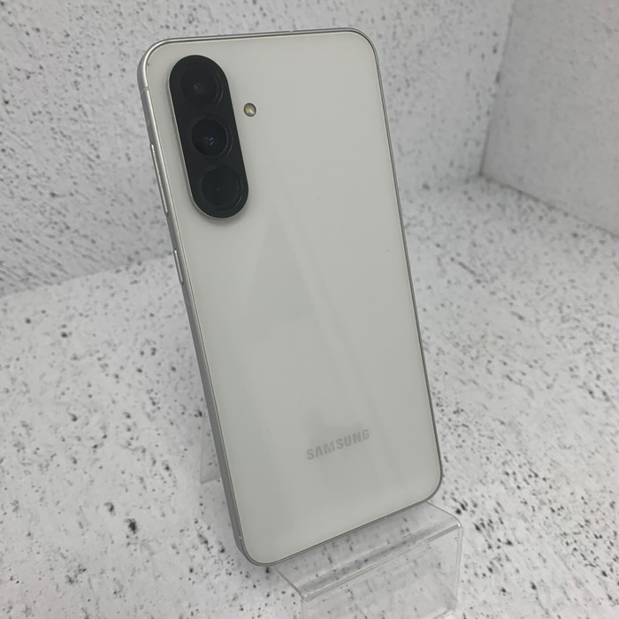 Смартфон Samsung Galaxy A56 12/256 Белый