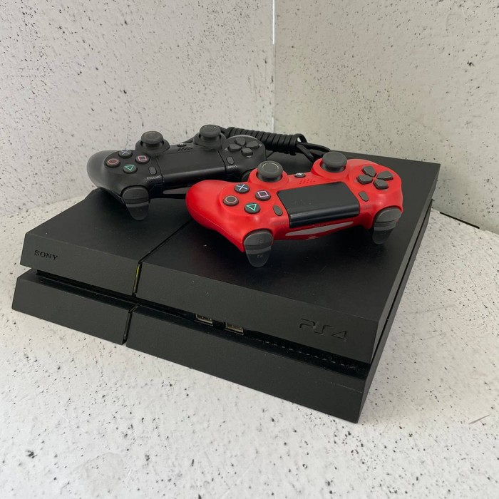 Игровая приставка Sony PlayStation 4 Fat 1 Тб