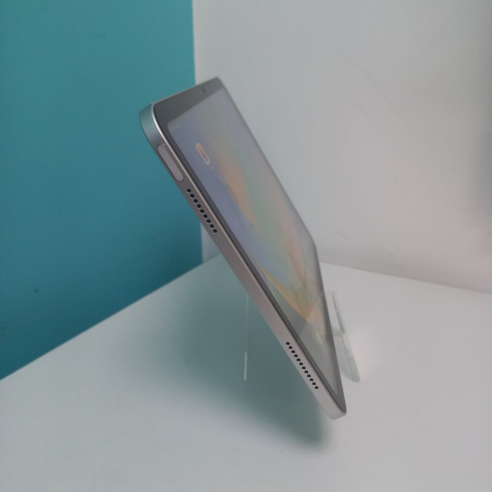 Планшет Apple iPad (10-го поколения) (2022) 4/64 Серебристый