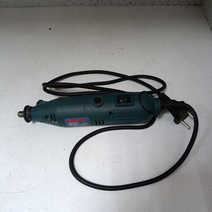Гравер Bosch GGS3000L
