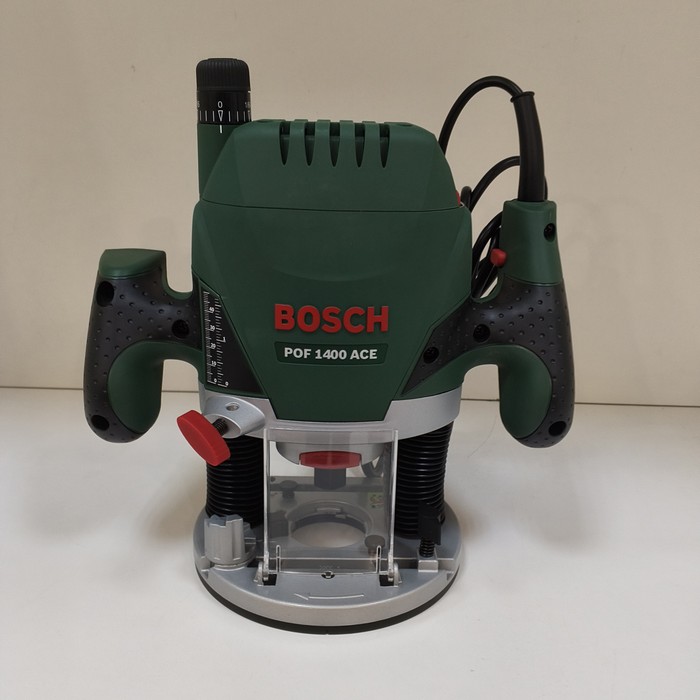 Фрезер Bosch POF1400 ACE