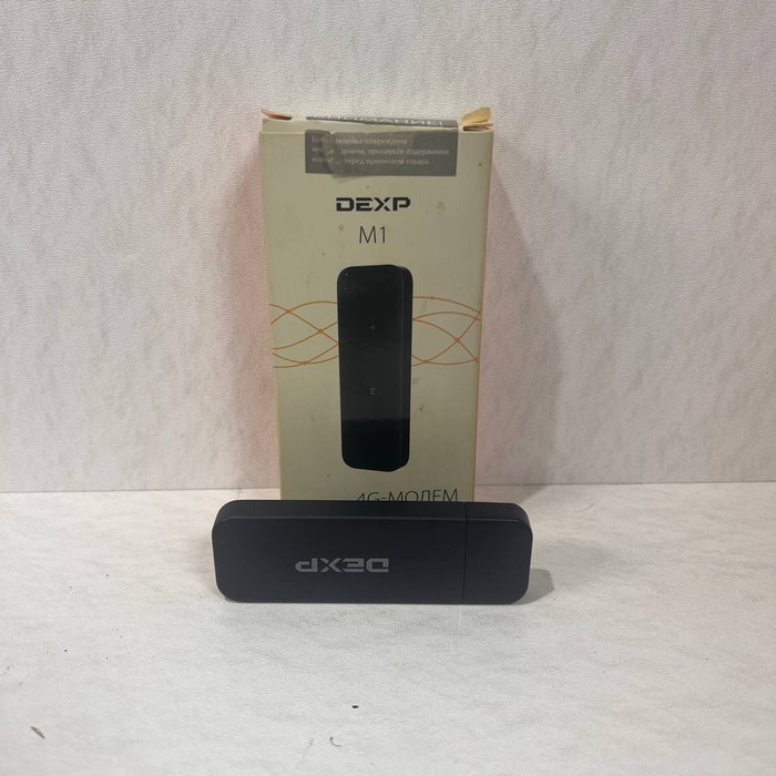 Роутер DEXP M1