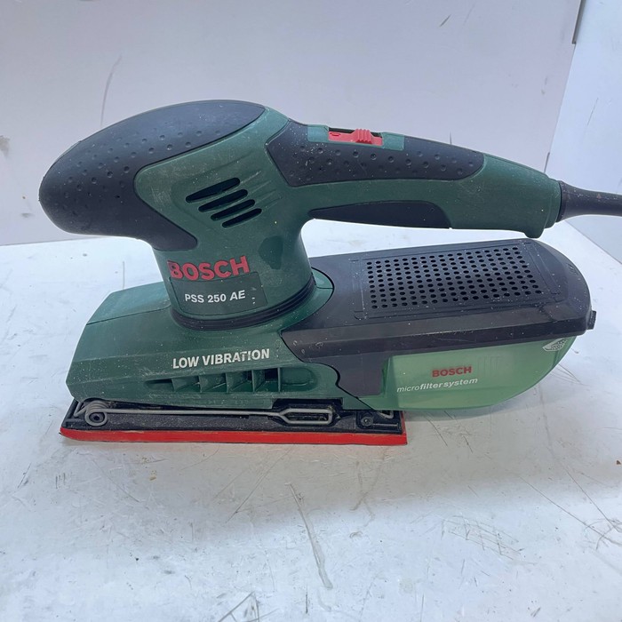 Шлифмашина Bosch PSS 250 AE