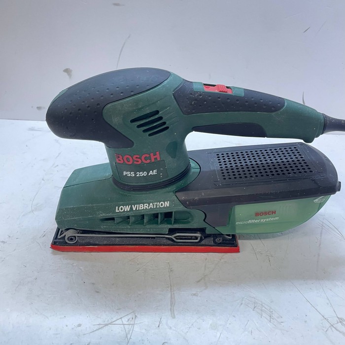 Шлифмашина Bosch PSS 250 AE