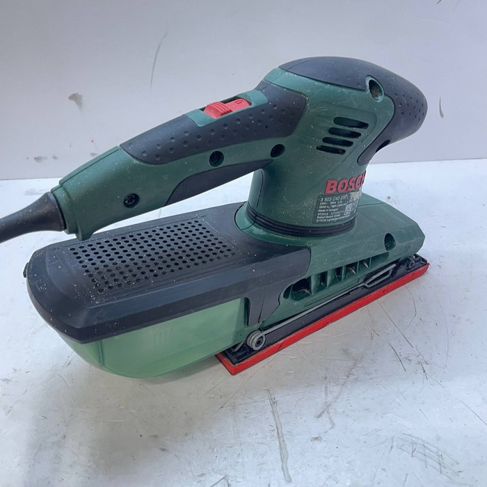Шлифмашина Bosch PSS 250 AE