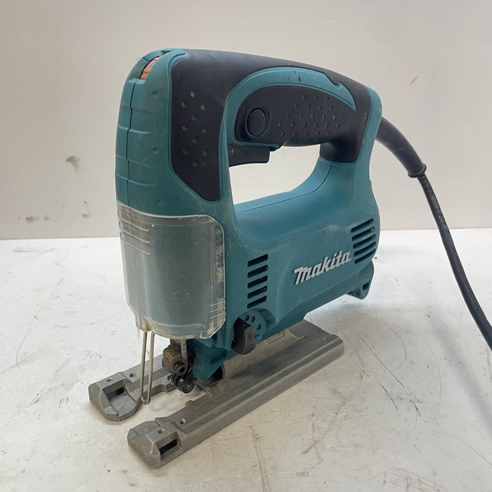 Лобзик Makita 4329