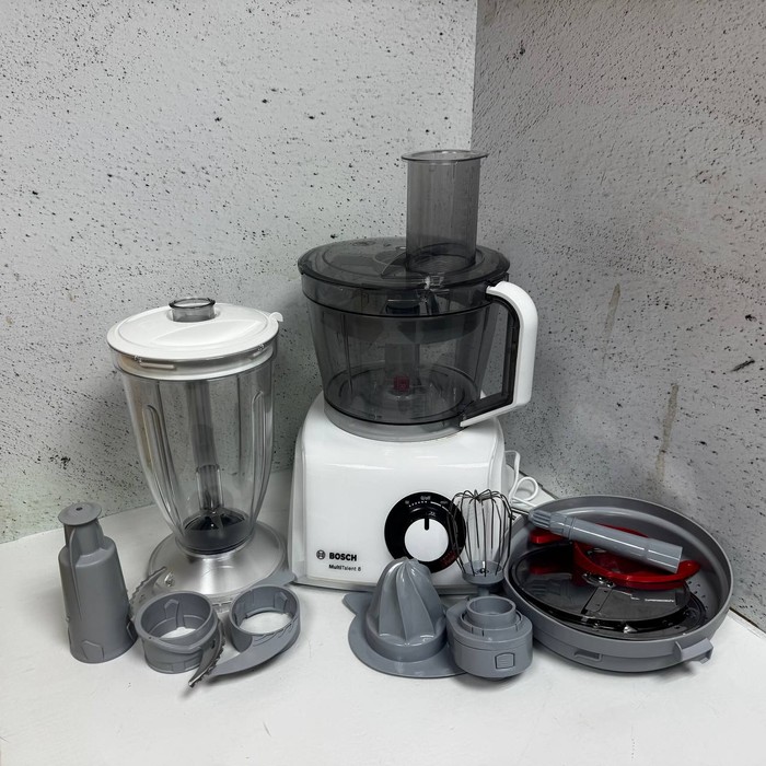 Кухонный комбайн Bosch MC812M865