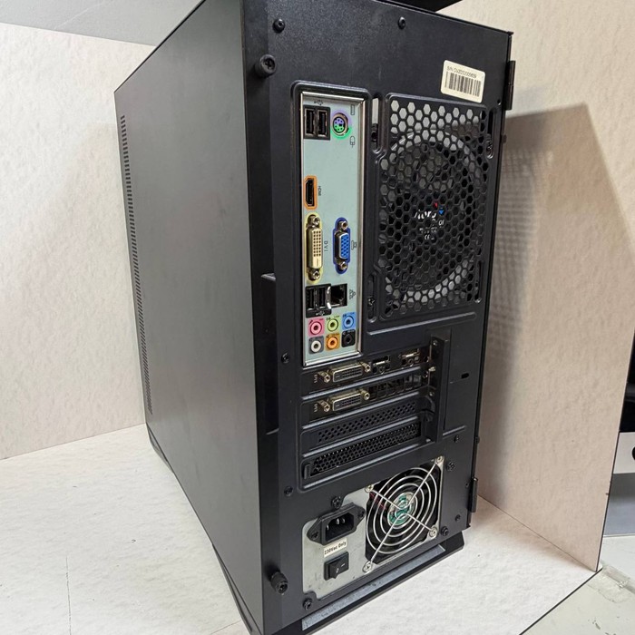 Системный блок AeroCool Самосборный