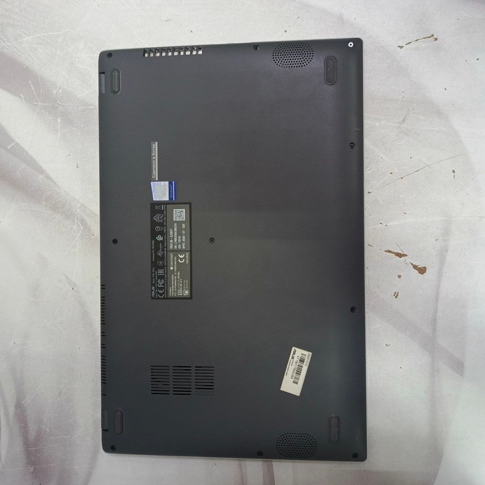 Ноутбук Asus R521J