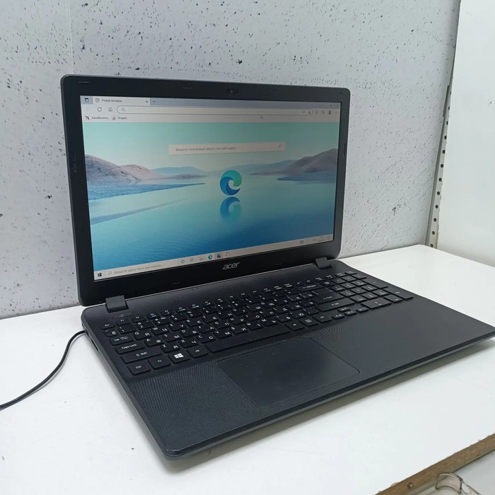 Ноутбук Acer Aspire ES1-571