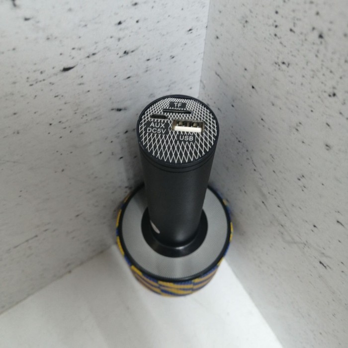 Микрофон Charge handheld KTV V8