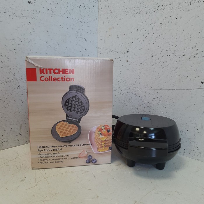 Вафельница Kitchen TSK-2186AH