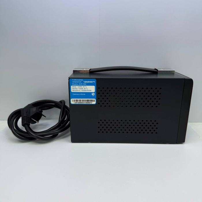 Стабилизатор напряжения Ippon AVR-1000