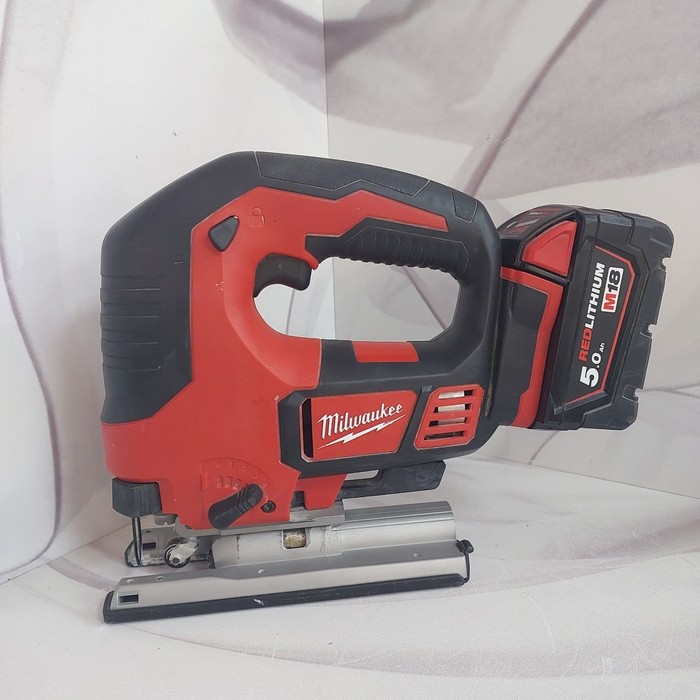 Лобзик Milwaukee M18-BJS