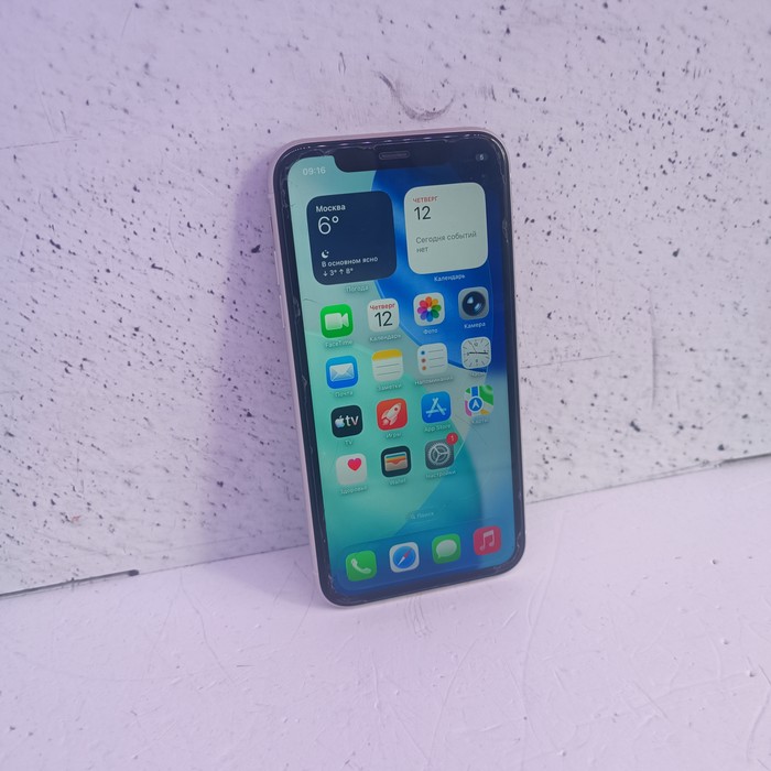 Смартфон Apple iPhone 11 4/64 Белый