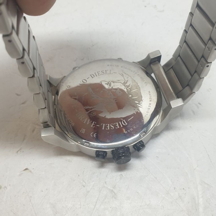 Наручные часы Diesel DZ7421