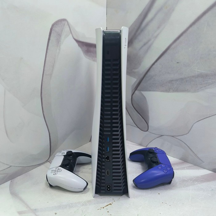 Игровая приставка Sony PlayStation 5