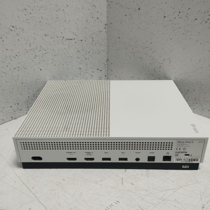 Игровая приставка Microsoft Xbox One S 1 ТБ