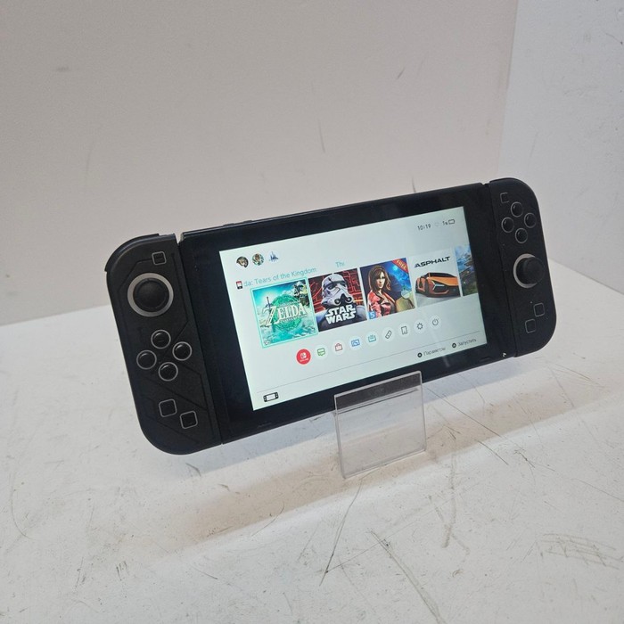 Игровая приставка Nintendo Switch hac-001