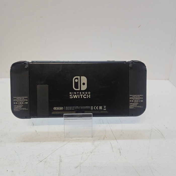 Игровая приставка Nintendo Switch hac-001