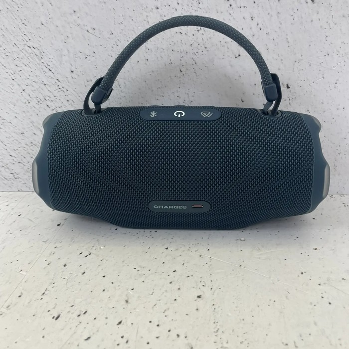 Портативная колонка JBL Charge 6