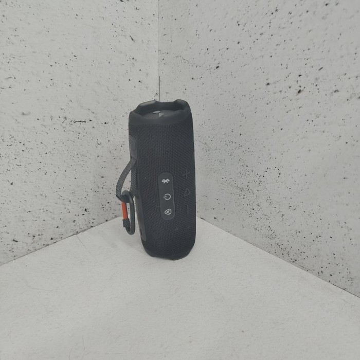 Портативная колонка JBL Flip 7