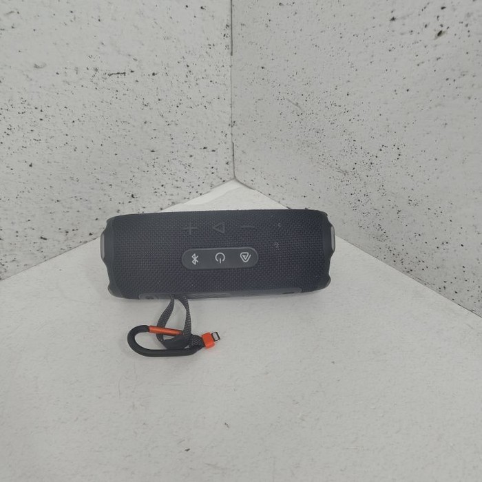 Портативная колонка JBL Flip 7