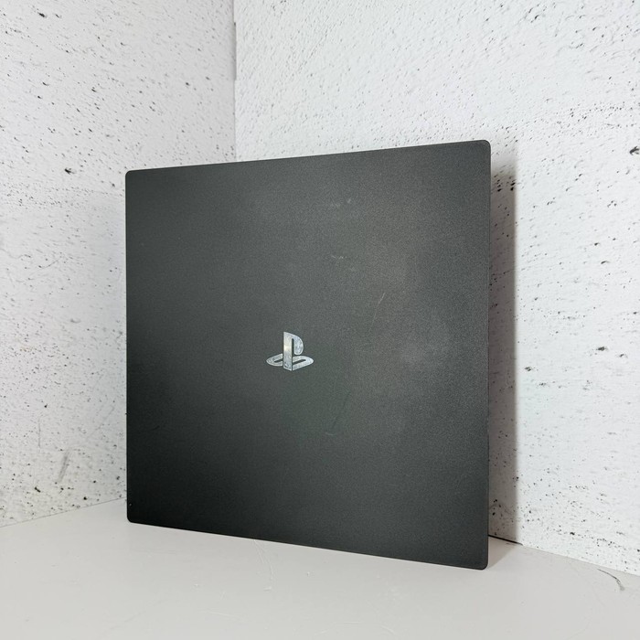 Игровая приставка Sony Play Station 4 Pro 1TB