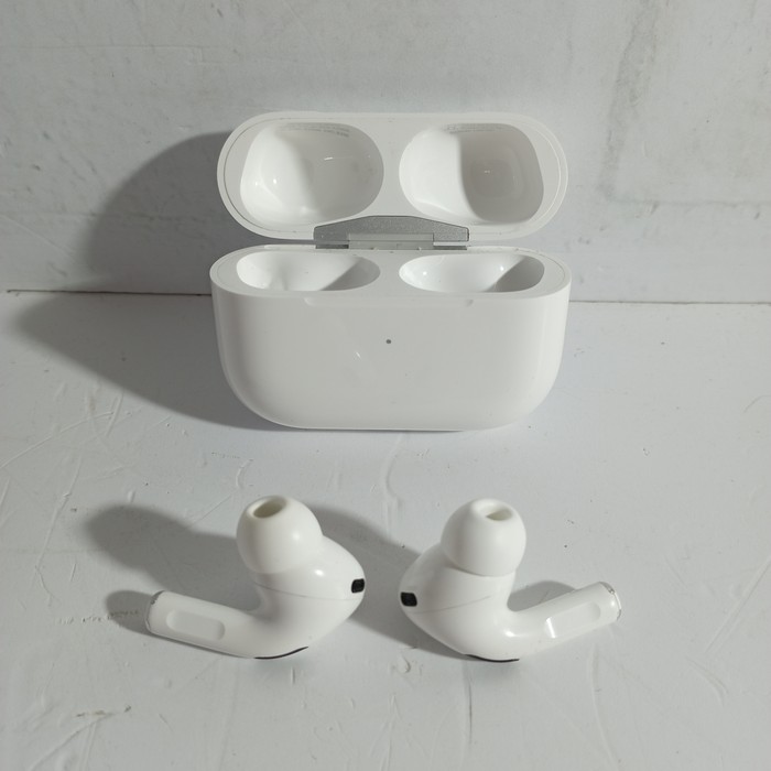 Беспроводные наушники Apple AirPods Pro 2