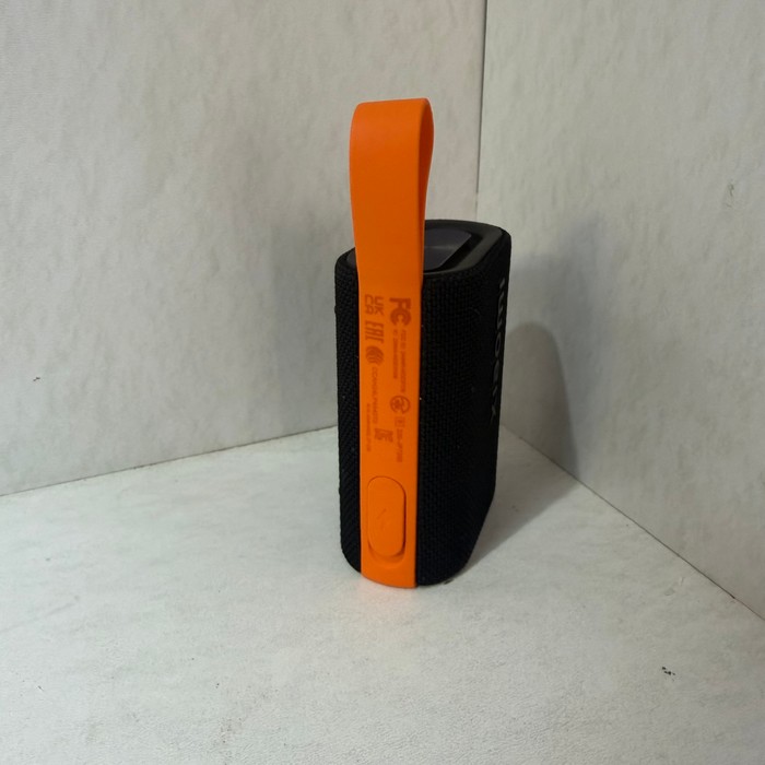 Портативная колонка Xiaomi Mi Sound Pocket MDZ-37-DB